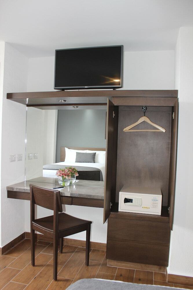 Eco Hotel Guadalajara Expo