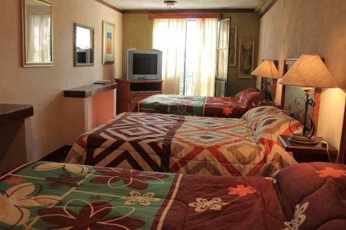 Hotel 12 Reales