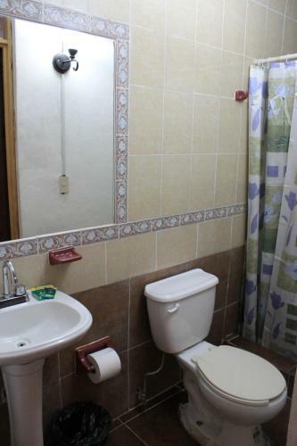 Hotel 12 Reales