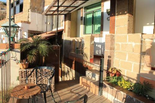 Hotel 12 Reales