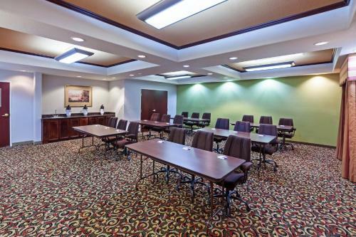 Holiday Inn Express Hotel & Suites Amarillo East