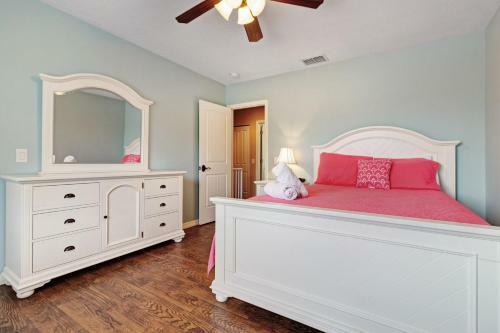 Key Lime Cottage West