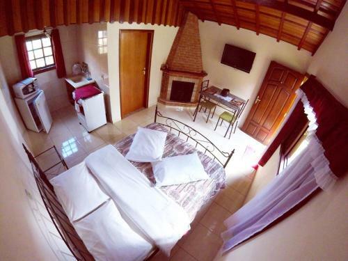 Hostal Ana Julia Chales