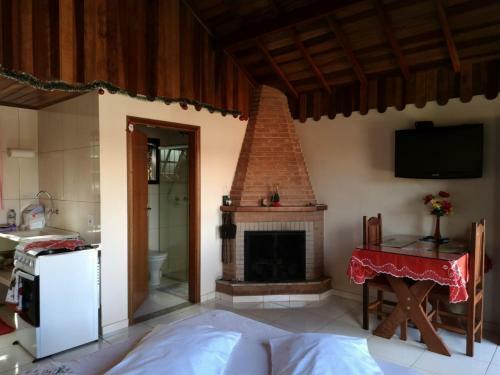 Hostal Ana Julia Chales
