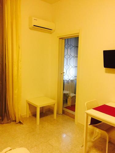Hostal Alloggiare A Taranto Lamanna