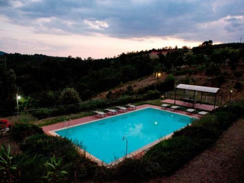 Fornoli Villa Sleeps 16 Pool Wifi