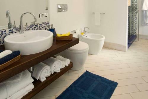 Sant'agata Sui Due Golfi Villa Sleeps 10 Pool Wifi