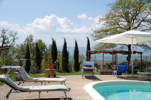 San Casciano Dei Bagni Villa Sleeps 8 Pool Wifi