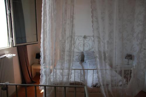 San Casciano Dei Bagni Villa Sleeps 8 Pool Wifi