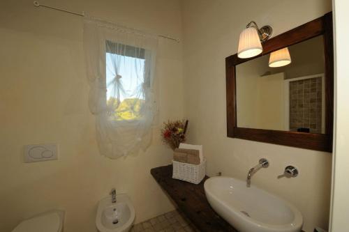 San Casciano Dei Bagni Villa Sleeps 8 Pool Wifi