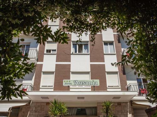 Hotel Ausonia