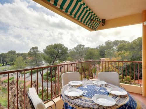 Apartment Boulouris Mimosa