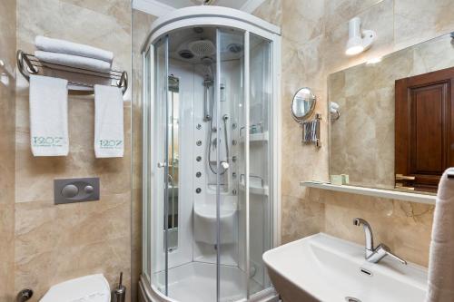 Hotel 1207