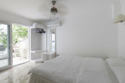 Hotel Hideaway
