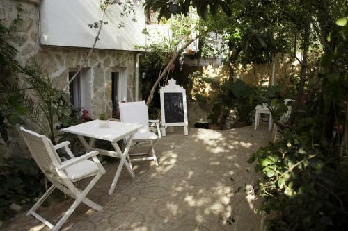 Hotel Hideaway