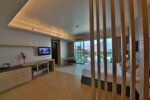 Hotel The Sun Xclusive