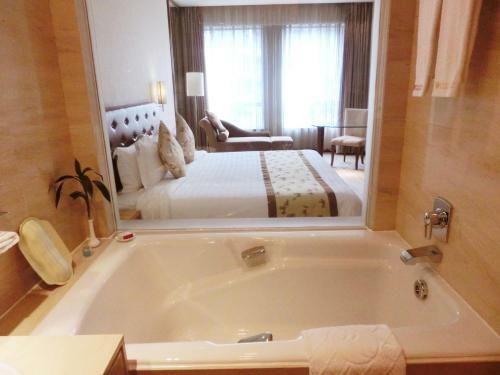 Hotel Ramada Plaza Guangzhou