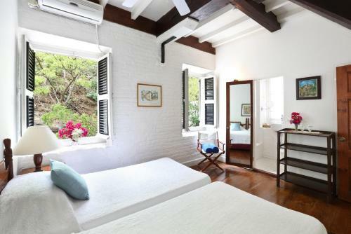 Hotel Admiral's Inn And Gunpowder Suites