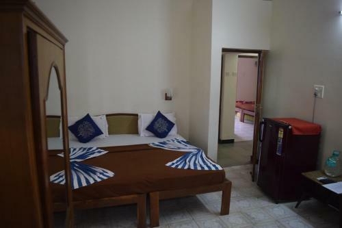 Hostal Bribon Guest House