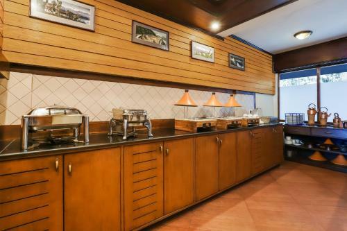 Summit Grace Hotel