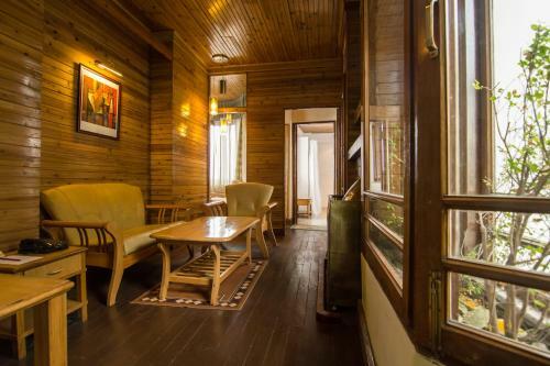 Hotel Central Heritage Resort