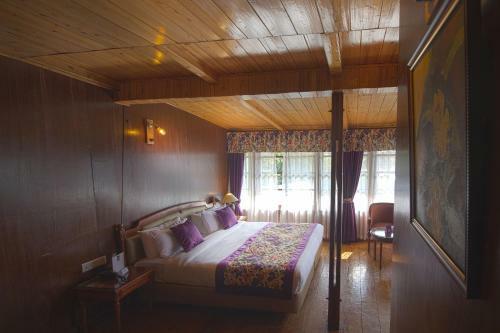 Hotel Mount Himalayan Resort