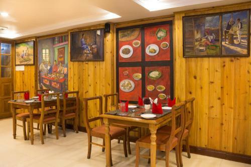 Hotel Mount Himalayan Resort