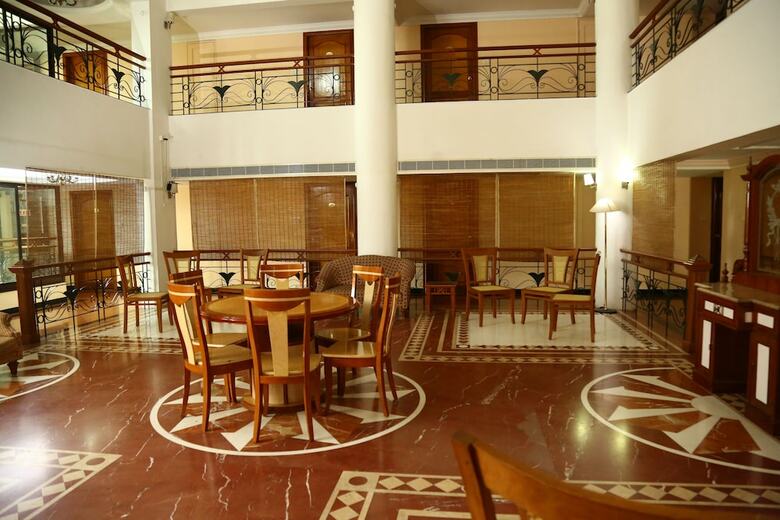 Hotel Mayura Residency