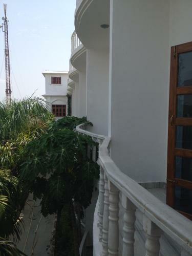 Hotel Isabel Palace