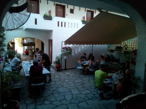 Hostal Hotel Sweet Home