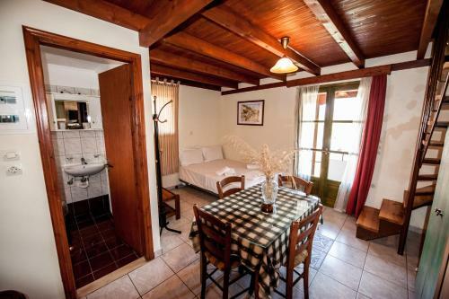 Alexaria Holidays Apartments