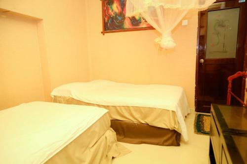 Hostal Dinora Holiday Bungalow