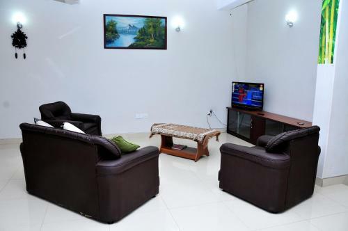Anuradha Holiday Apartments