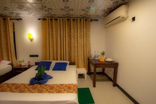 Hotel Water Edge Arugambay