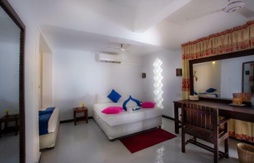Hotel Water Edge Arugambay