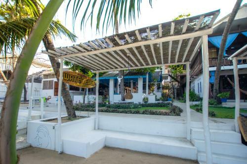 Hotel Water Edge Arugambay