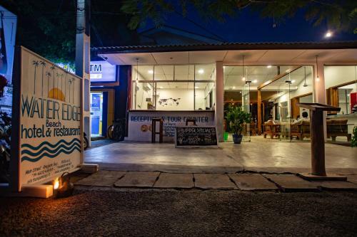 Hotel Water Edge Arugambay