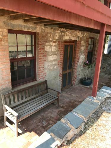 Villa Kit Kat Cottage - Heritage Accommodation Burra
