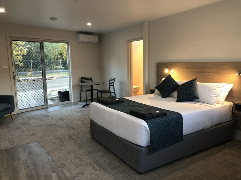 Motel Gundagai Tourist Suites