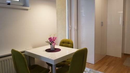 City River Apartment
