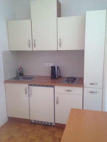 Hostal Pension Weber