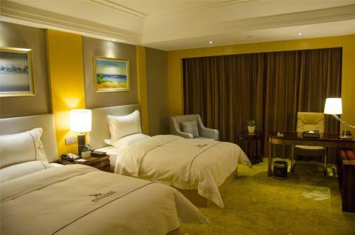 Greentree Eastern Yancheng Binhai Oubaoliya City Square Hotel