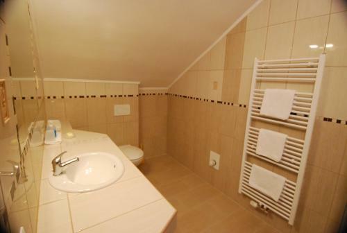 Hostal Ivanek Guest House