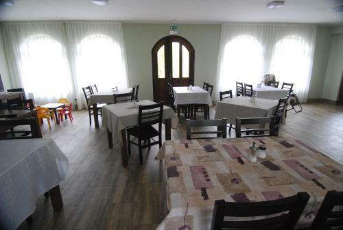 Hostal Ivanek Guest House
