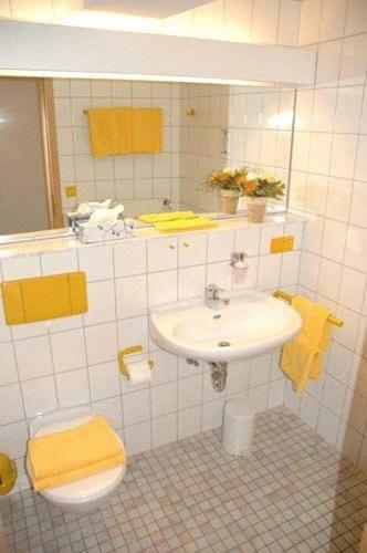 Hostal Hotel Pf�lzer Hof, Zum Schokoladengie�er