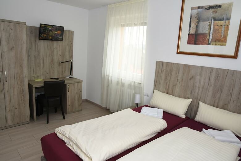 Hotel Mila