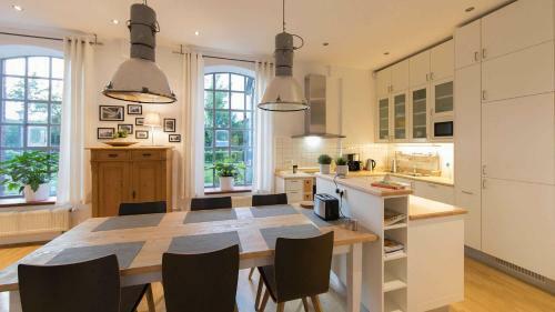Apartamento Gro_e Luxus_ferienwohnung Im Alten