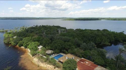 Lodge Anaconda Amazon Island