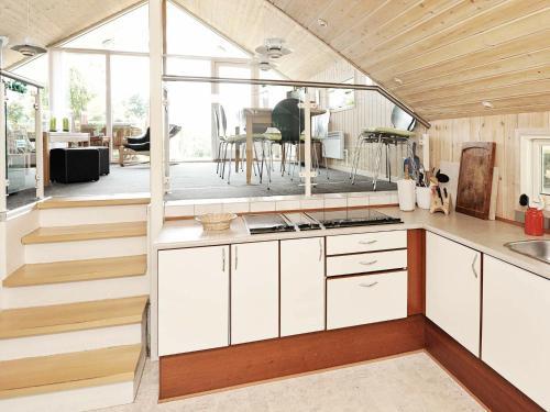 Four-bedroom Holiday Home In Skjern 1