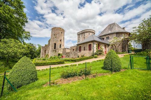 Agroturismo La Flocelliere Chateau Sleeps 10 Pool Wifi